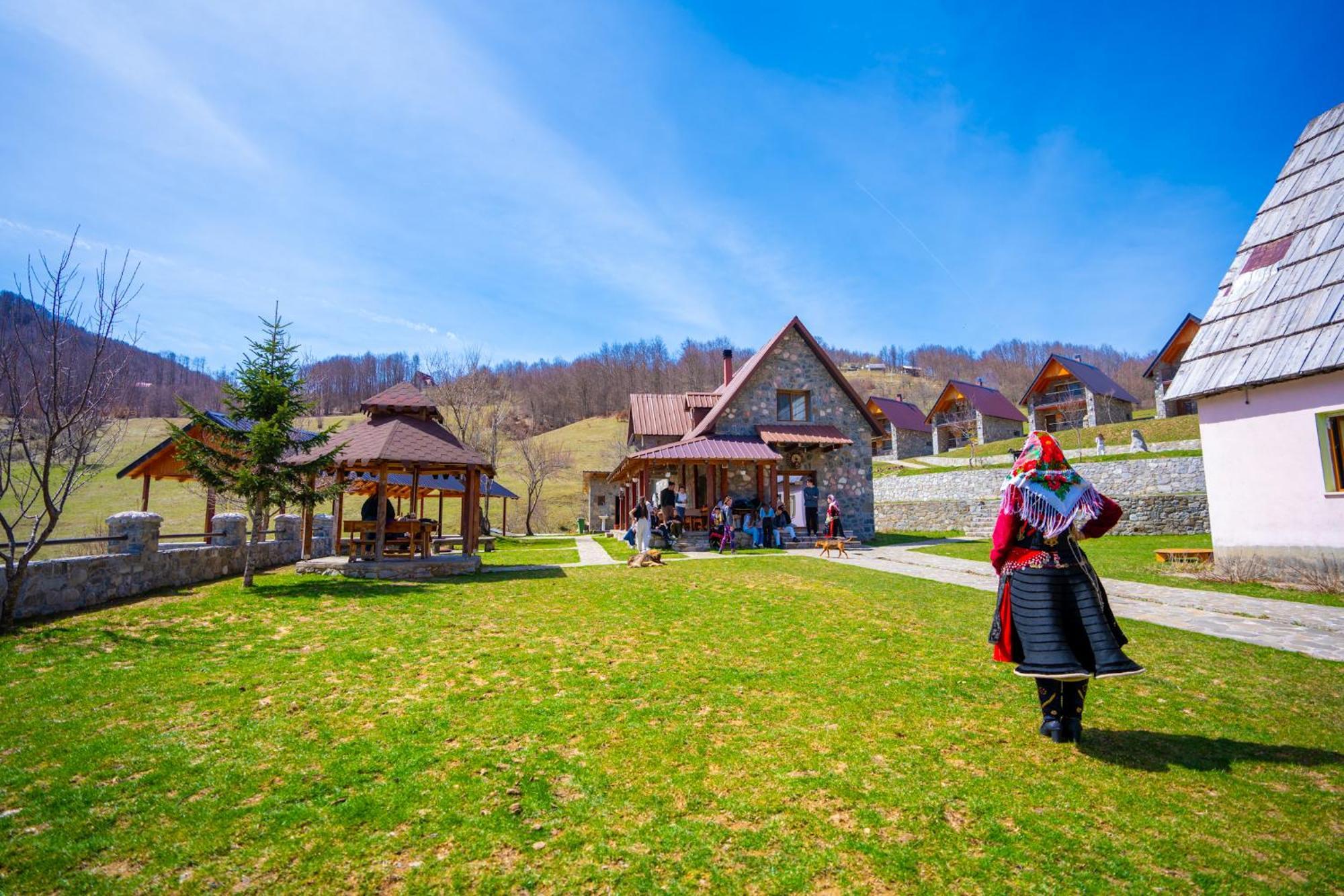 Vila Alpini Lepushe Экстерьер фото